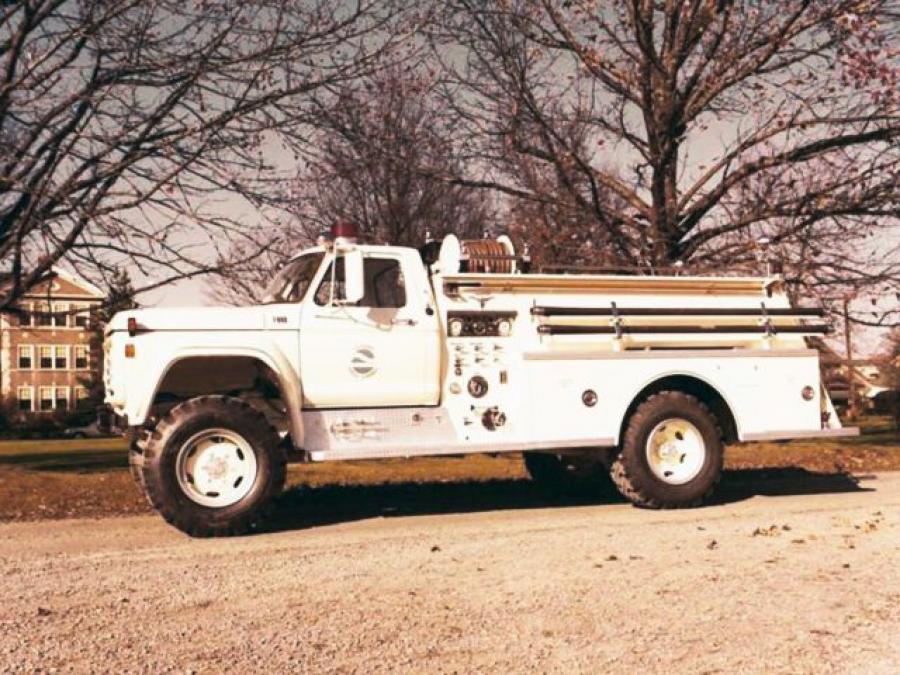  Ford F-600 Firetruck by FTI 1973 года  (фото 1 из 1)